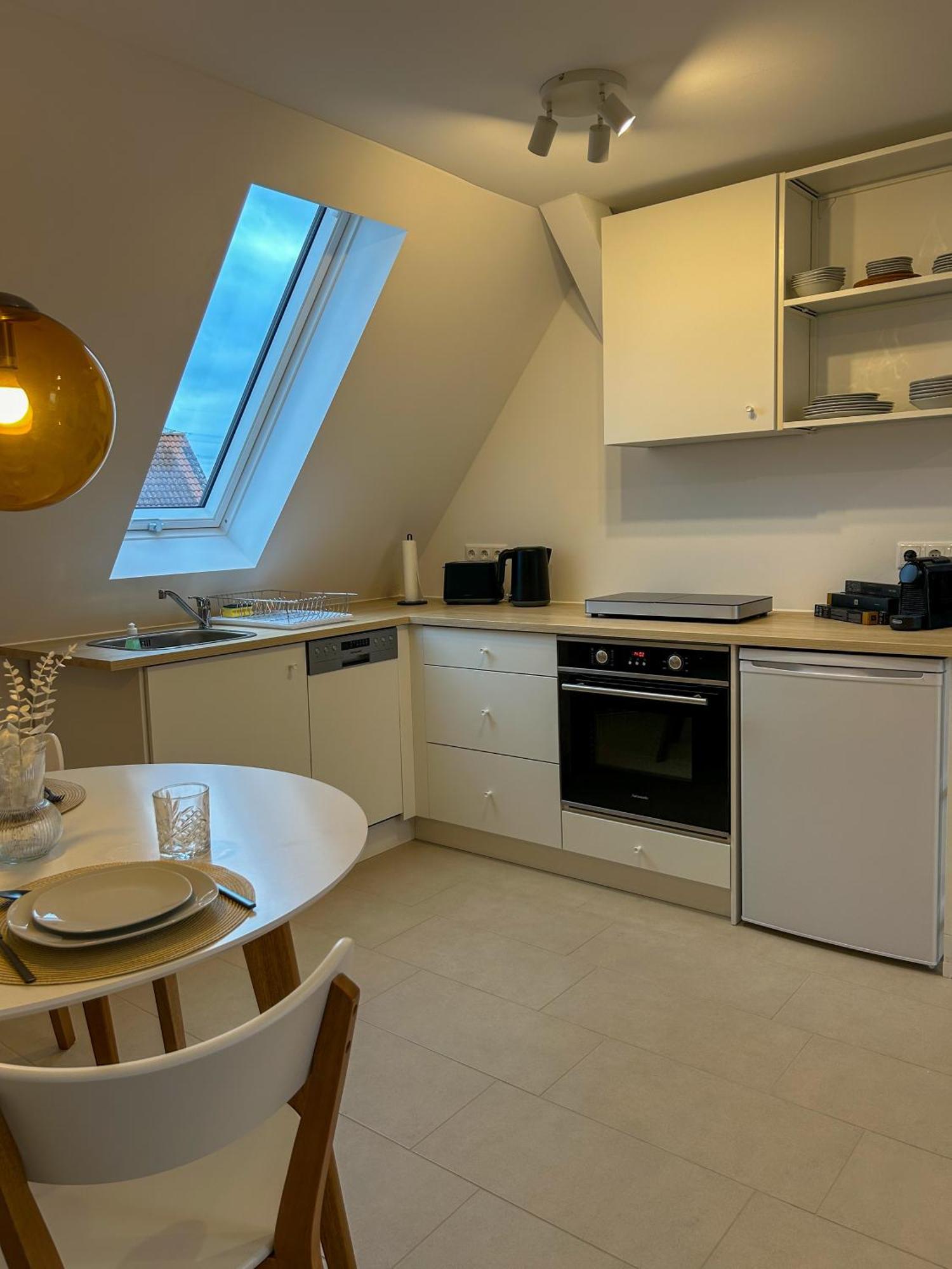 Ferienwohnung As 5 One & Two Bamberg - Modern In Ruhiger Lager Mit Balkon Hallstadt Esterno foto