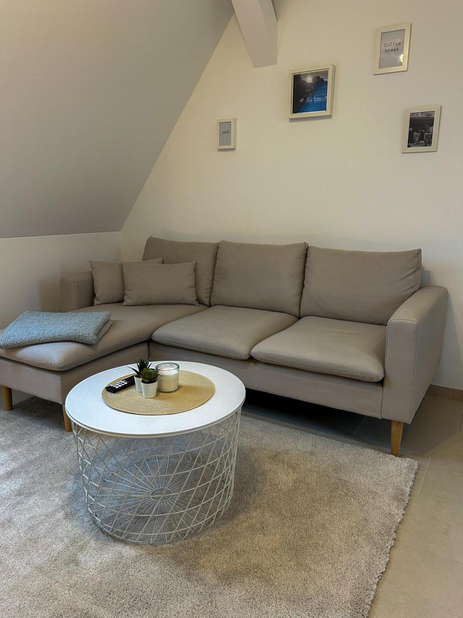 Ferienwohnung As 5 One & Two Bamberg - Modern In Ruhiger Lager Mit Balkon Hallstadt Esterno foto